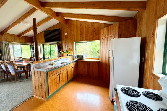 Inside the Ocean View Retreat in Colville: 3 bedrooms, sleeps 8 with all linen provided. Ideal for walking groups and families in Northern Coromandel.